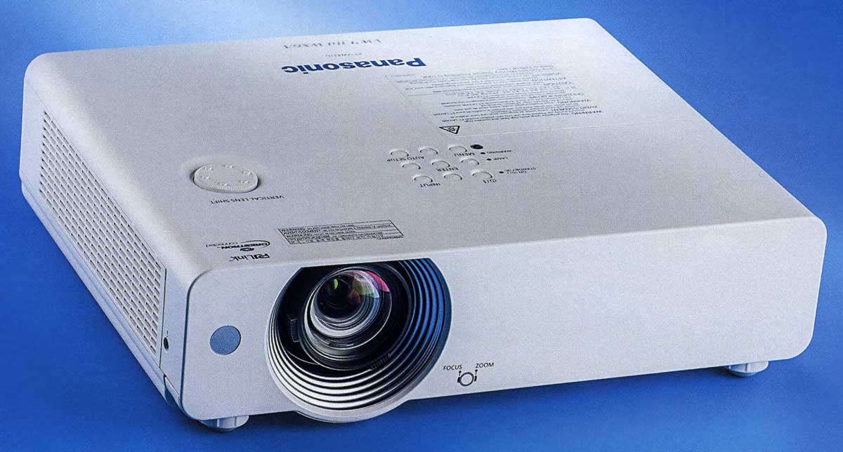 Panasonic PT-VW431DE проектор, обзор, плюсы и минусы, установка в Алматы