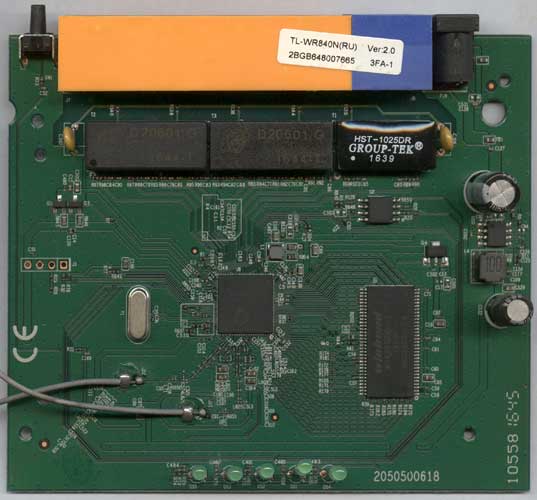 TP-LINK TL-WR840N плата электроники и чип Qualcomm QCA9633-BL3A