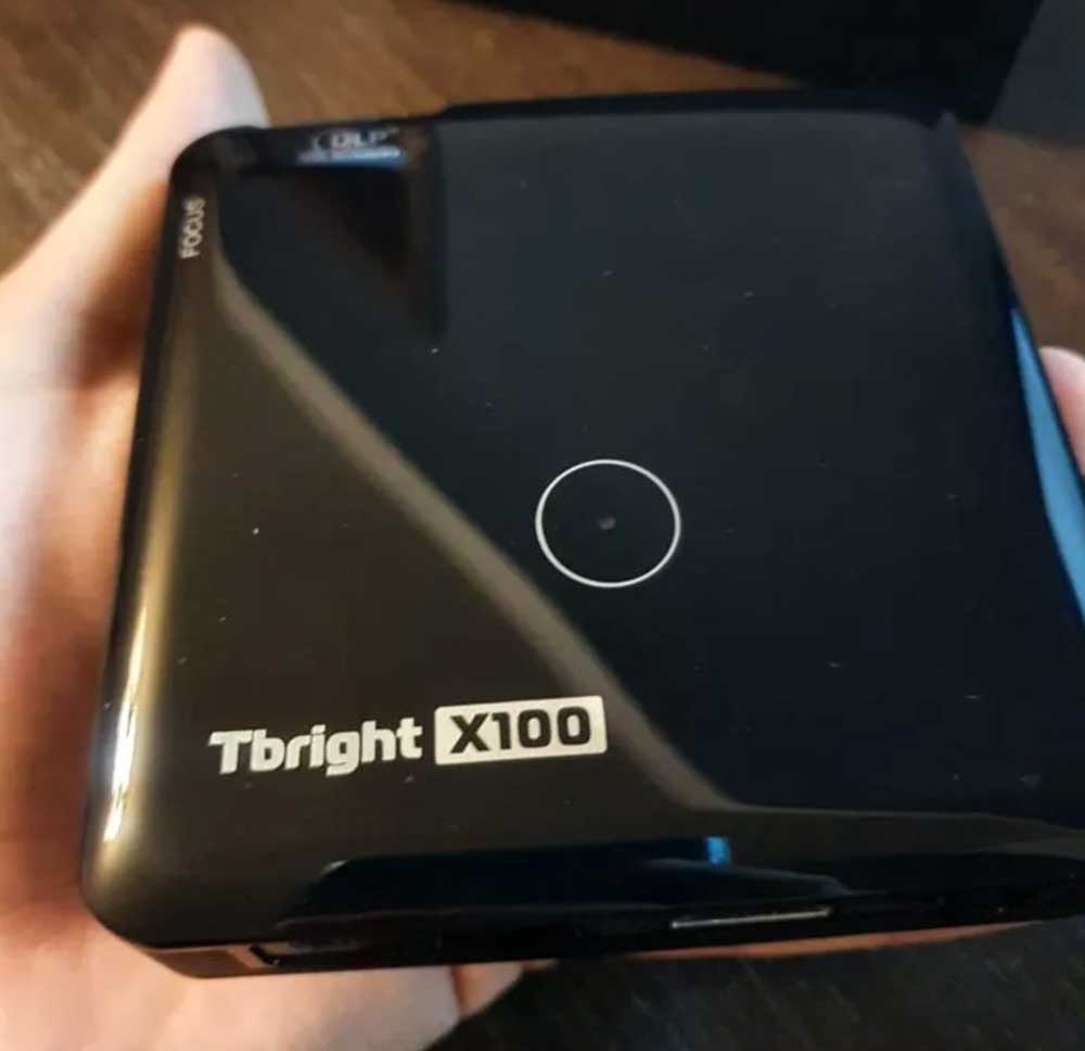 Пико-проектор iconBIT TBright Х100 на что он годен?