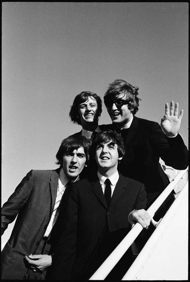 The Beatles прилет на самолете