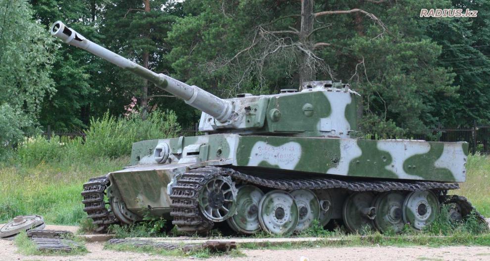Уничтоженный немецкий танк Тигр